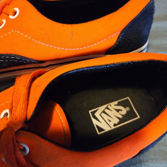 Vans Black & Neon Orange Sneakers, Mens 10.5, Womens 12 - Picture 4 of 6